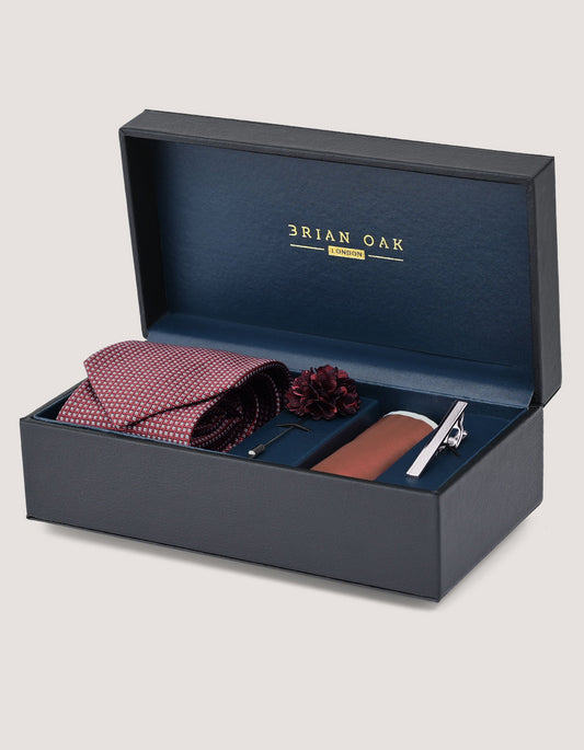 مجموعة إكسسوارات فاخرة منقوشة - برونزية