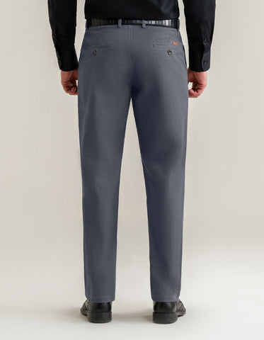 Pantalones chinos con bolsillos cruzados en gris