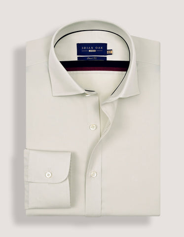 Chemise beige facile à repasser